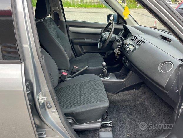 Suzuki Swift 1.3 5porte