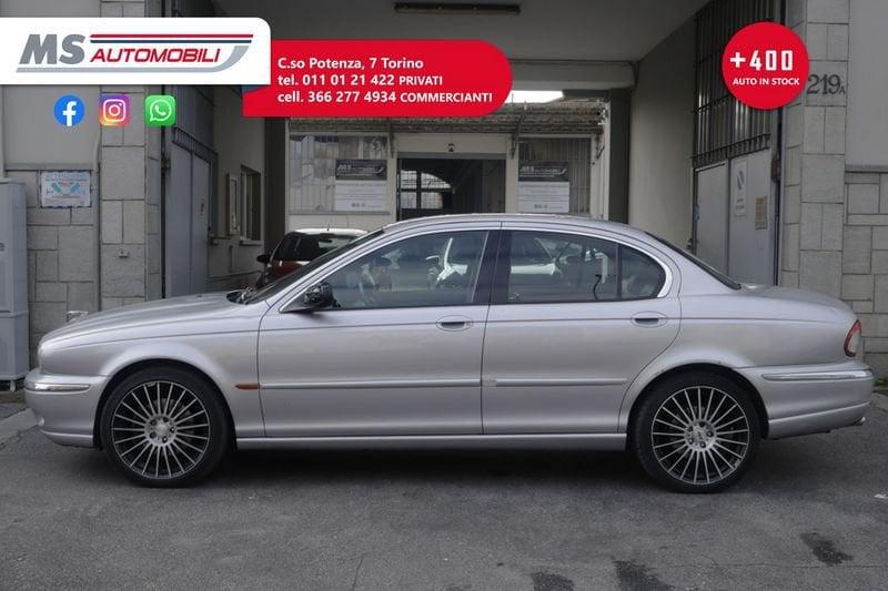 Jaguar X-Type Jaguar X-Type 2.5 V6 24V cat Executive METANO