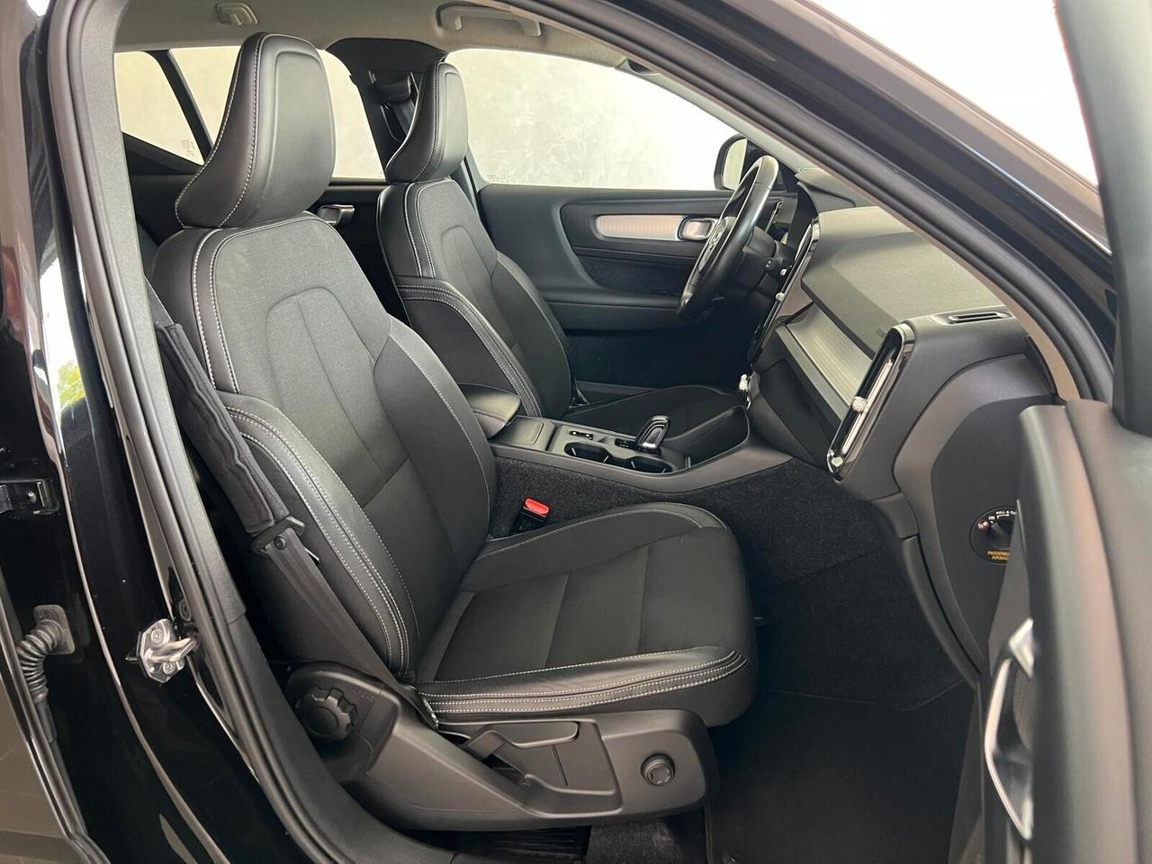 Volvo XC40 D4 AWD Geartronic R-design
