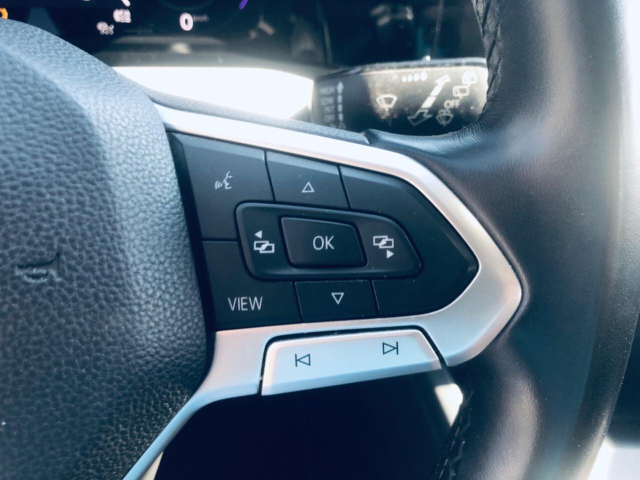 Volkswagen Golf 8 VIII SERIE 2.0 TDI