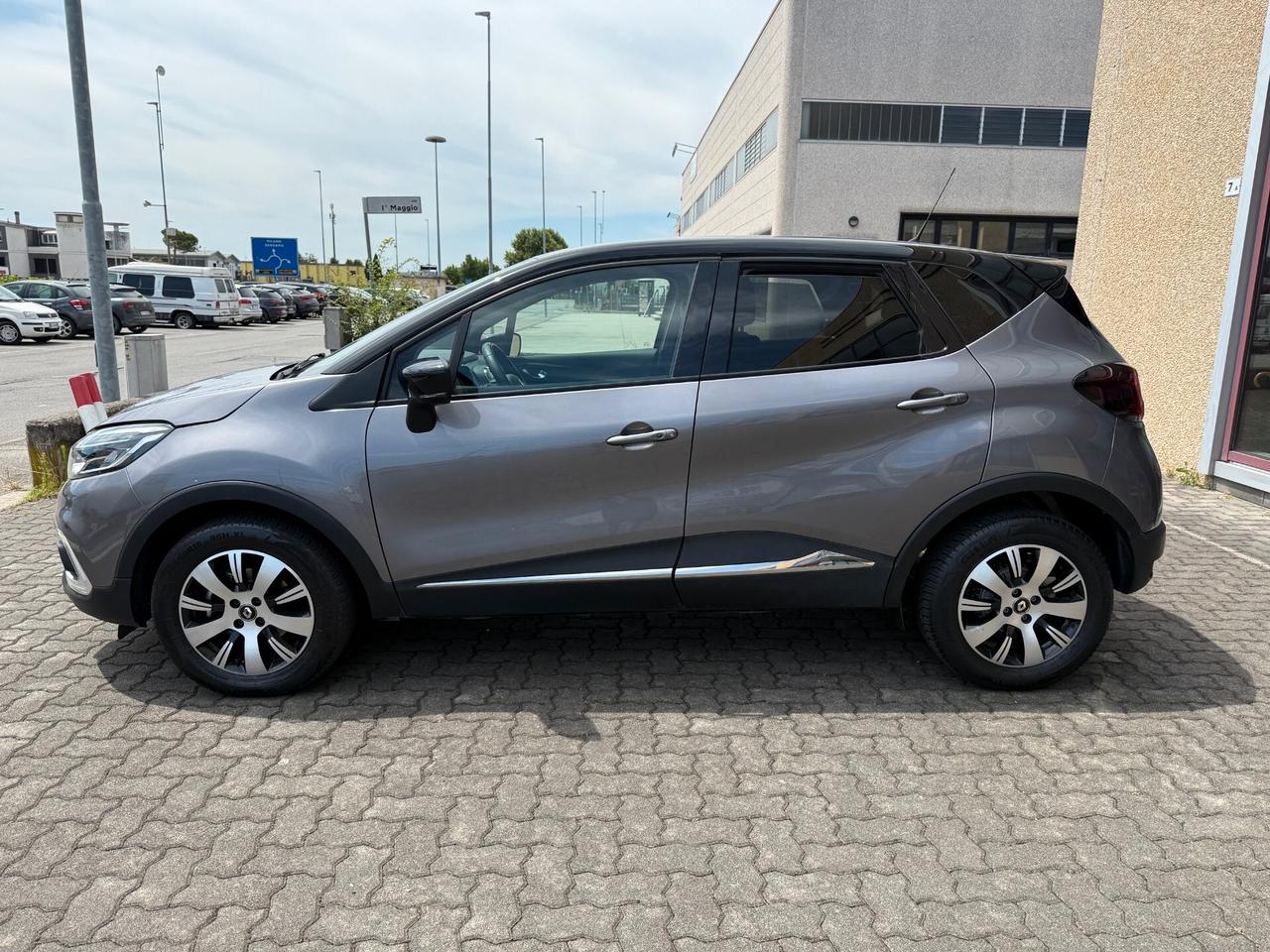 Renault Captur dCi 90 CV Energy Intens, EURO 6B, OK NEOPATENTATI