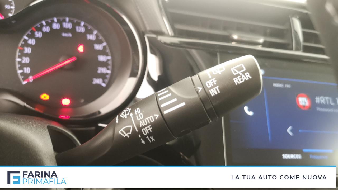 OPEL Nuova Corsa Edition Hybrid 110CV DTC6