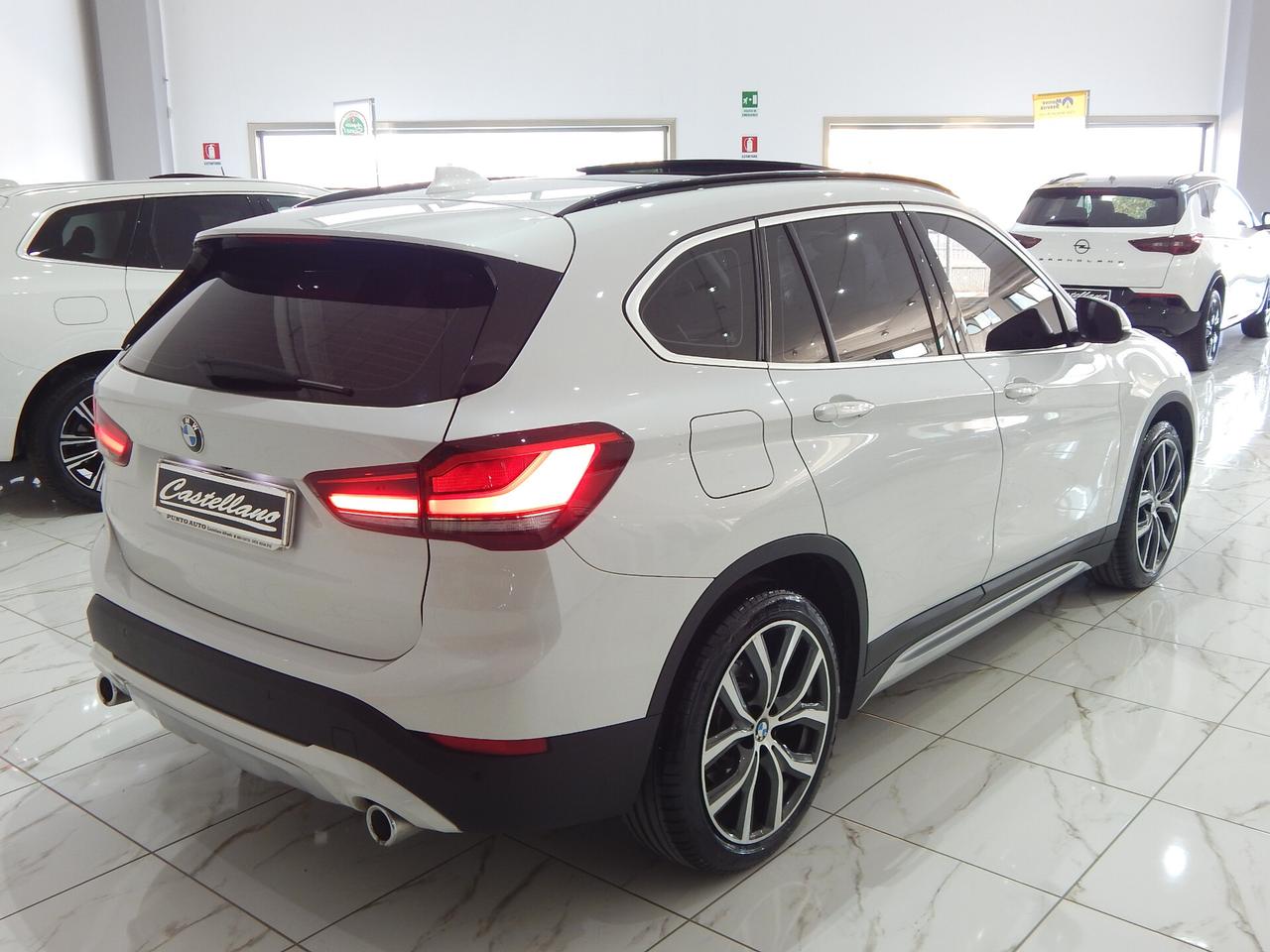 BMW X1 xdrive20d xLine Plus Aut. TETTO-NAVI-PELLE-PARK-LED