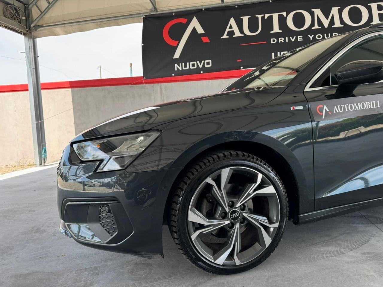 Audi A3 SPB 30 TDI Business Advanced