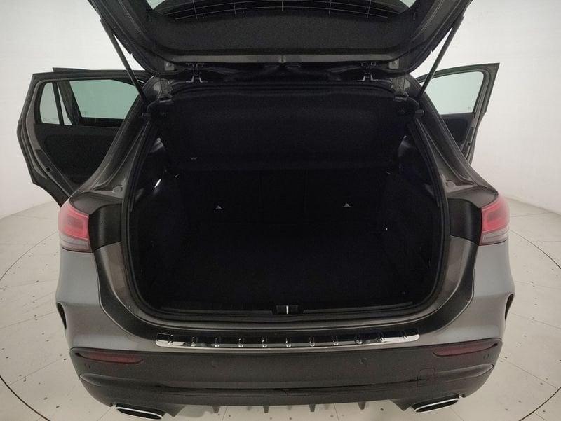 Mercedes-Benz GLA 200 d Premium auto