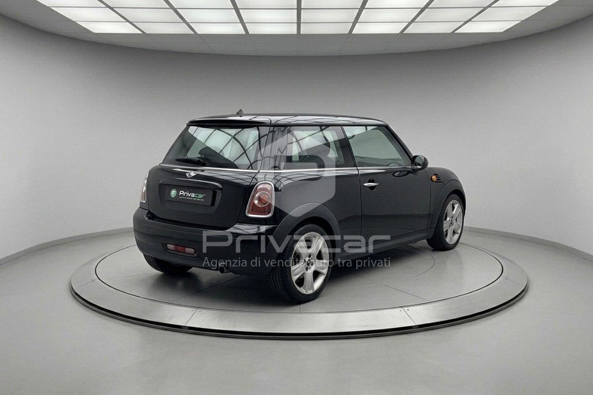 MINI Mini 1.6 16V One (55kW)