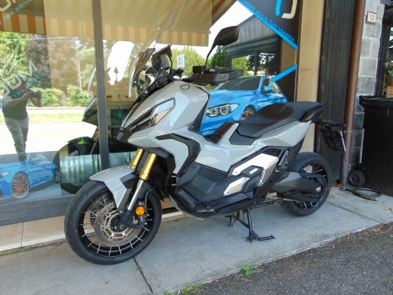 Honda X-ADV 750 ABS DCT