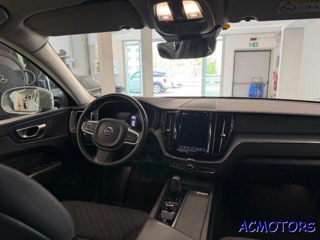 VOLVO XC60 B4 (d) automatico Business