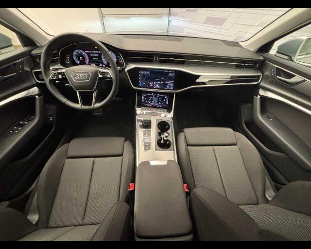 AUDI A6 Avant 40 2.0 TDI quattro ultra S tronic S line ed