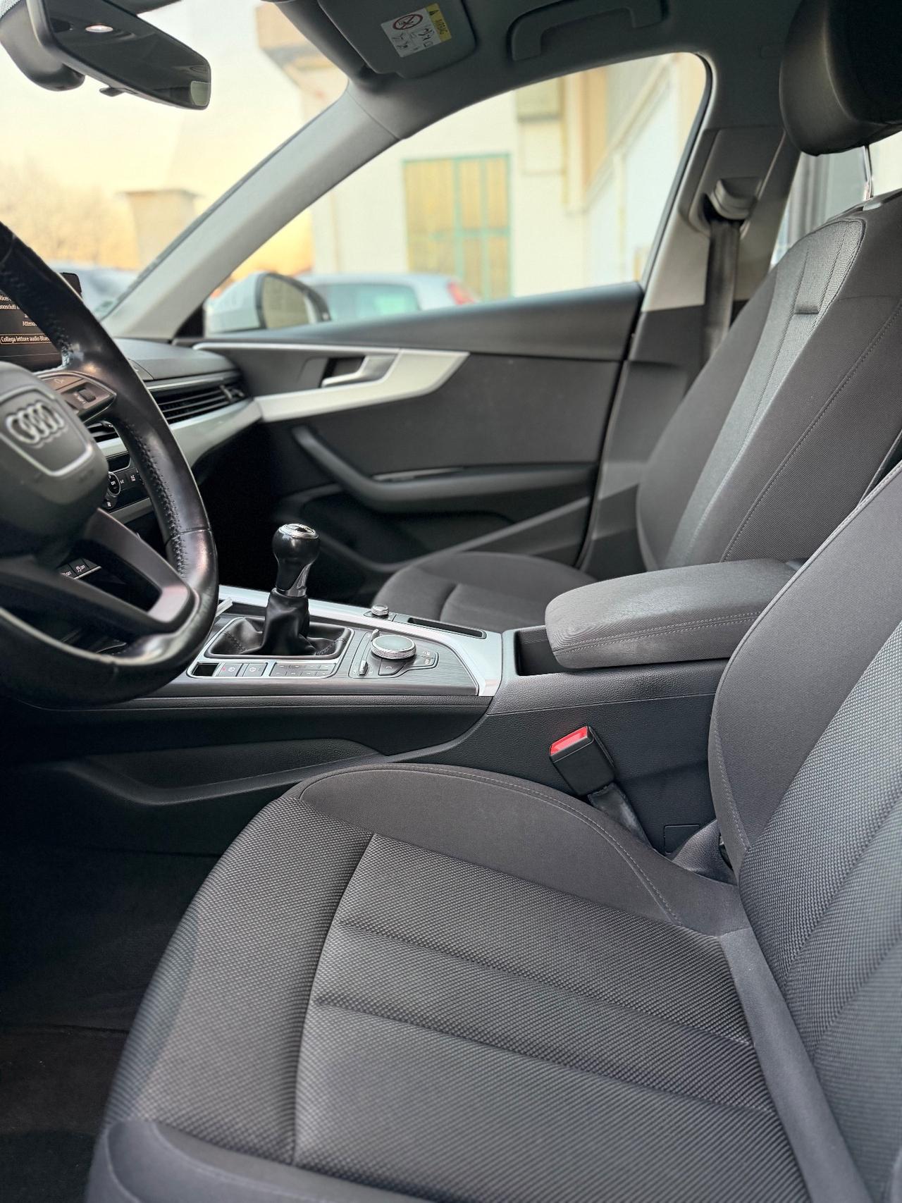 Audi A4 2.0 TDI 122 CV Business Sport