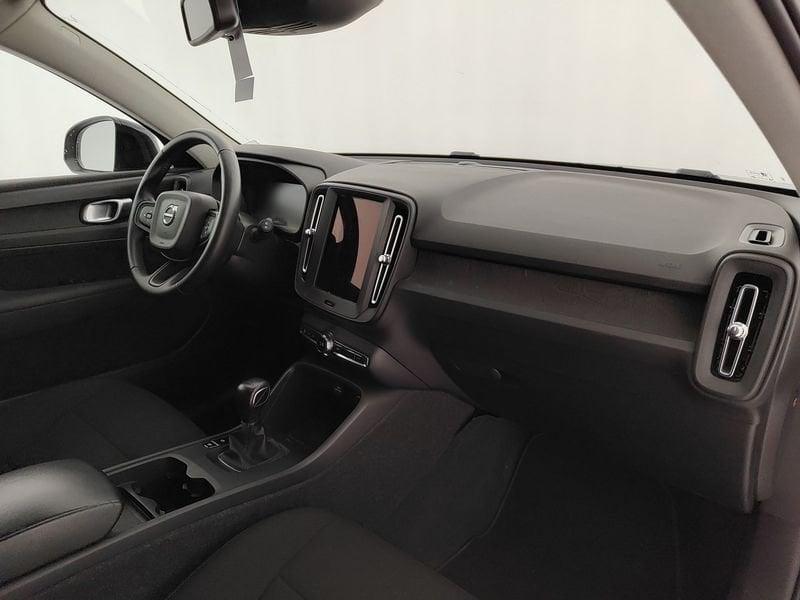 Volvo XC40 XC40 T2 Momentum - OK PER NEOPATENTATI !