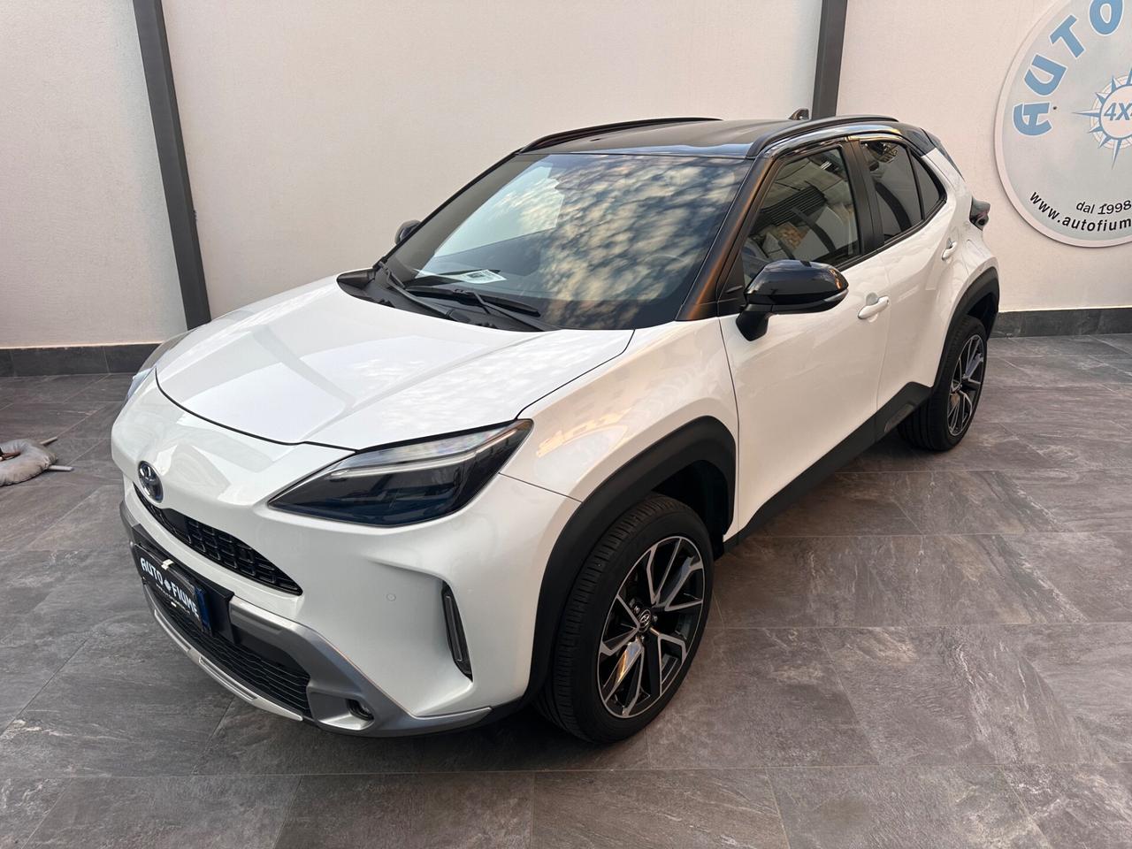 Toyota Yaris Cross 1.5 Hybrid 5p. E-CVT LOUNGE