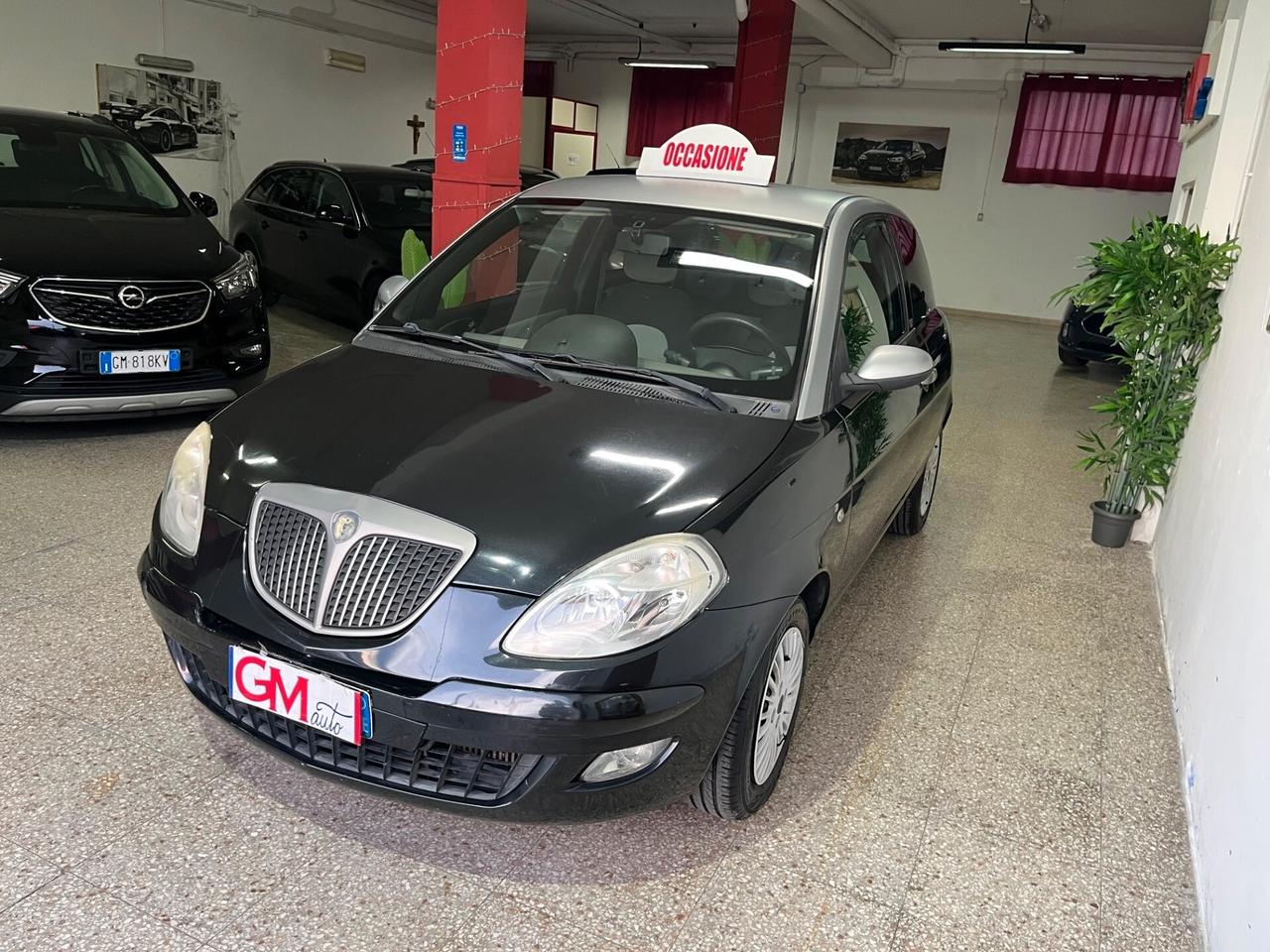 Lancia Ypsilon 1.3 Multijet 16V Platino
