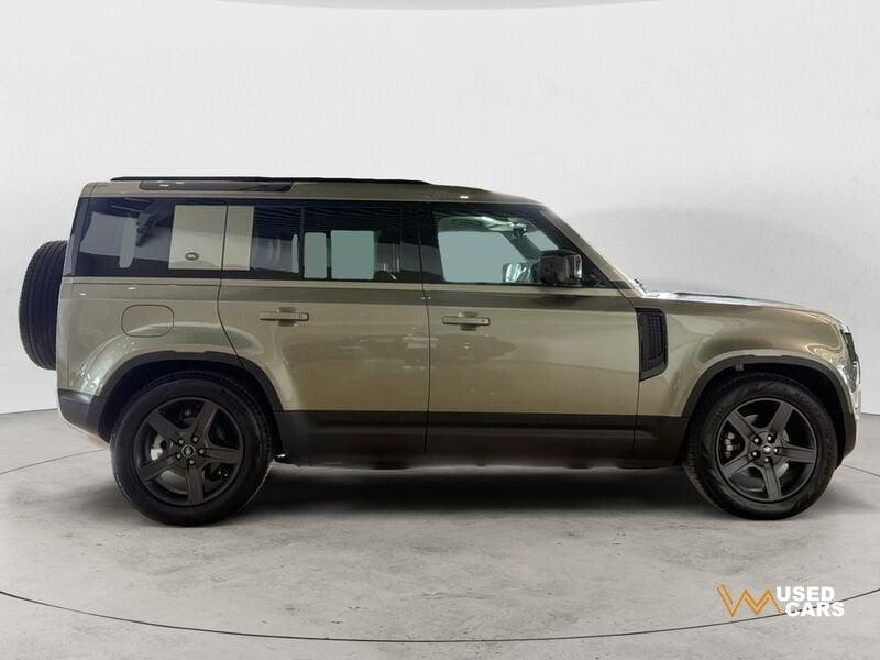 Land Rover Defender 3.0D I6 200 110 SE AWD auto.