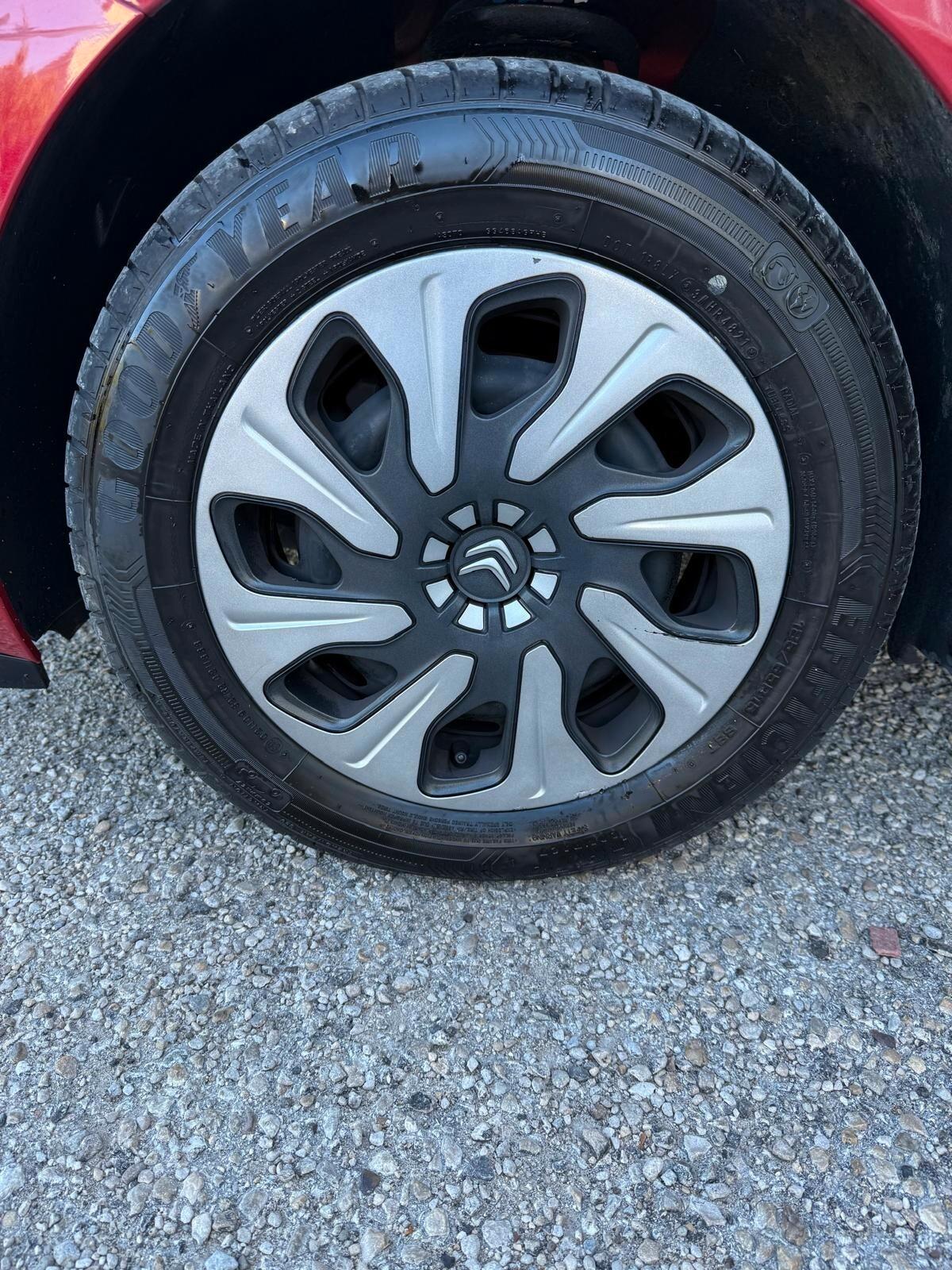 Peugeot 108 - 90 MILA KM-NEOPATENTATI