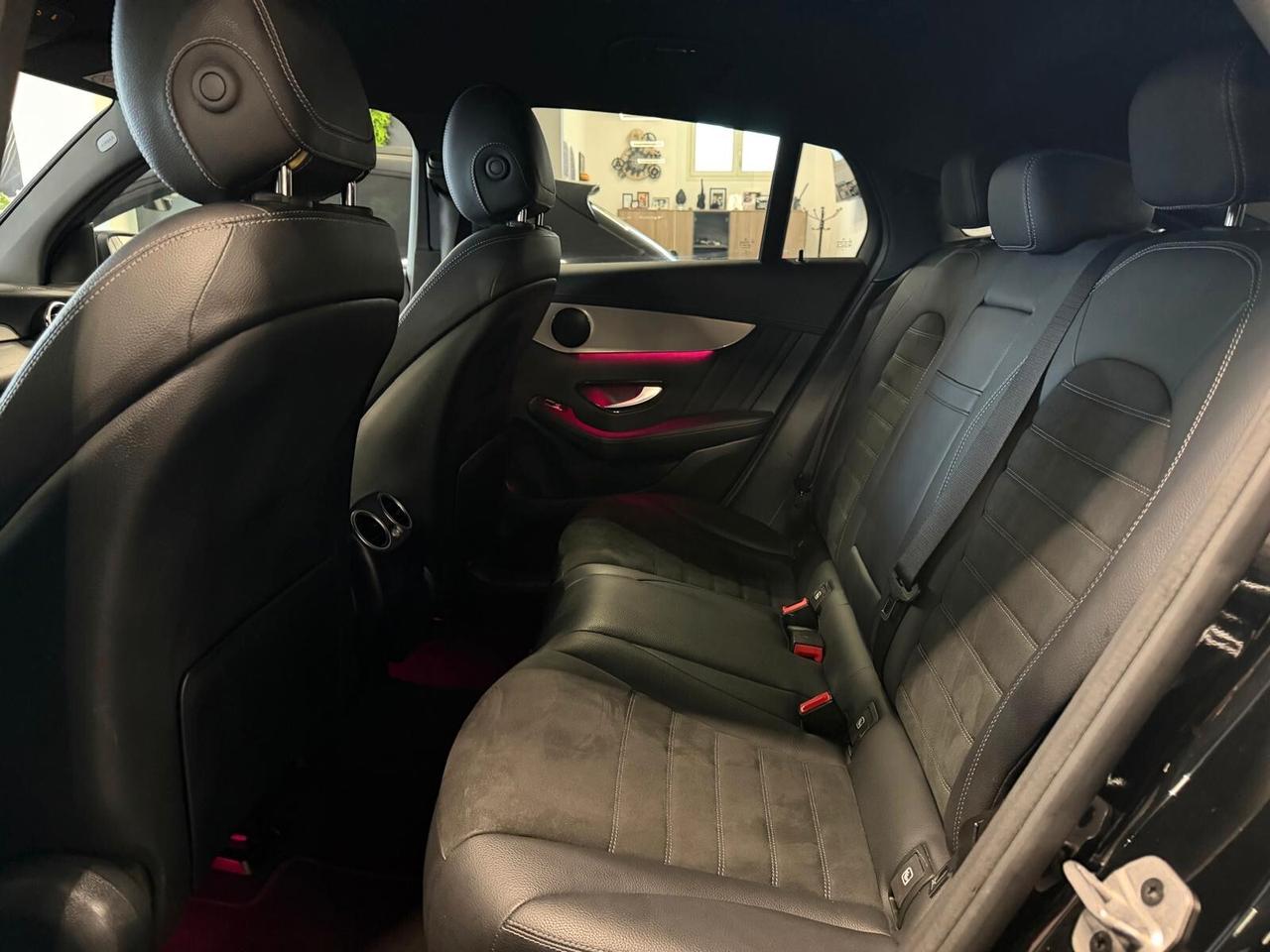MERCEDES-BENZ GLC 300D CUOPE' PREMIUM 4MATIC 2.0 245CV ANNO 2023