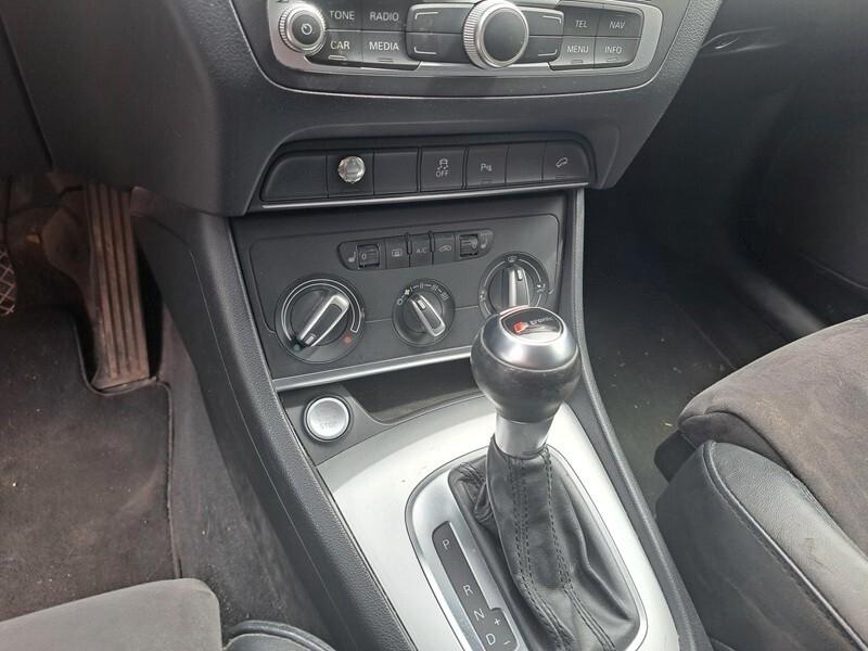 Audi Q3 2.0 TDI s line quattro tronic(150 CV)