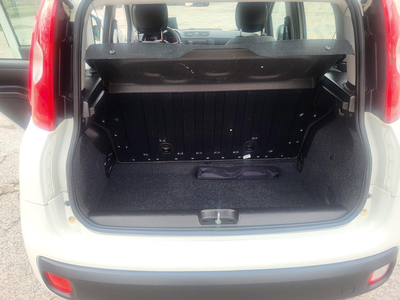 FIAT PANDA 1,0 BENZINA/HIBRYD-UNICA PRO-FOTO REVIS