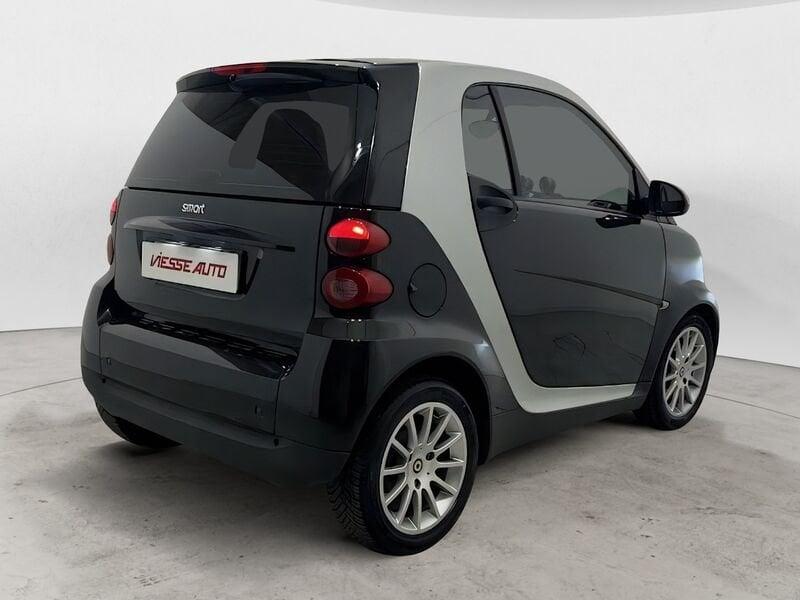 smart fortwo fortwo 1000 62 kW coupé passion