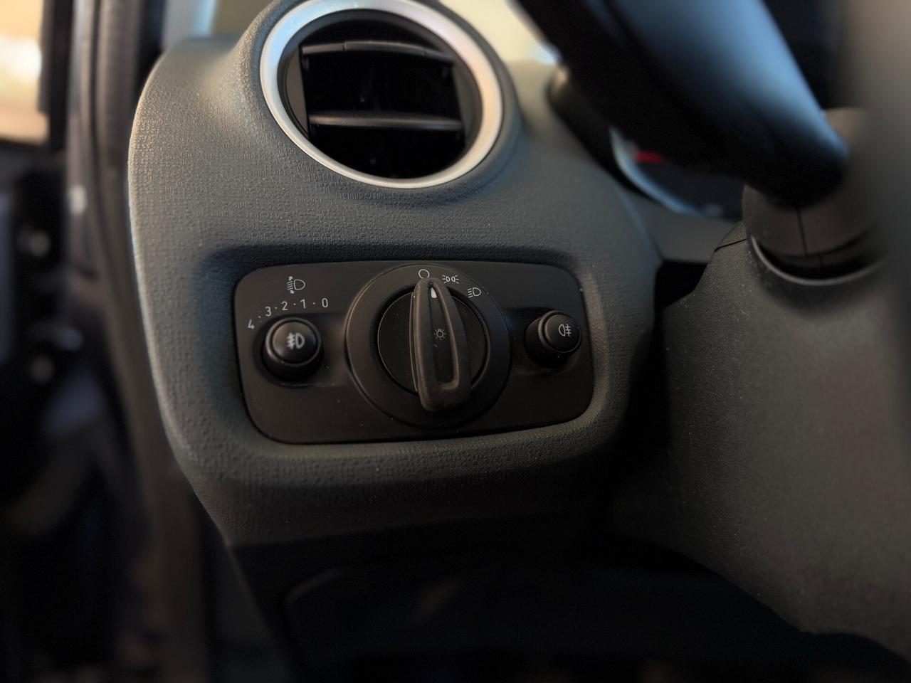 Ford Fiesta 1.2 82 CV 5 porte