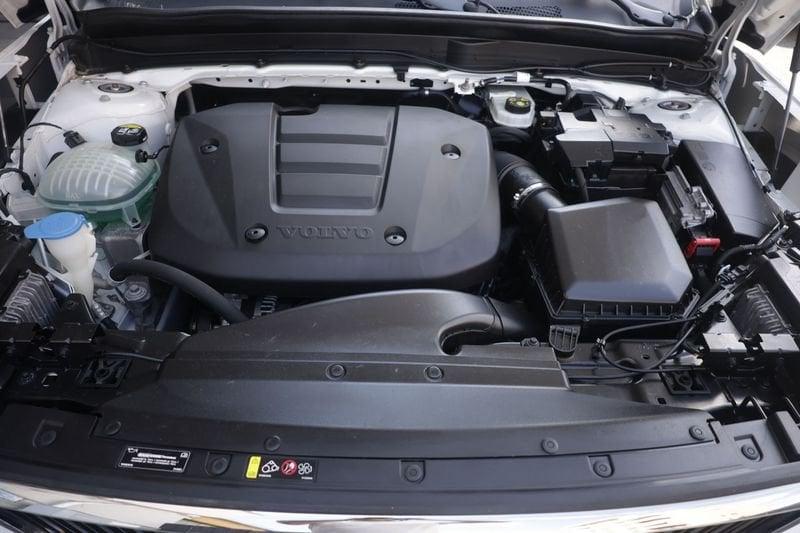 Volvo XC40 Volvo XC40 T2 Momentum Essential 95KW ANNO 2022