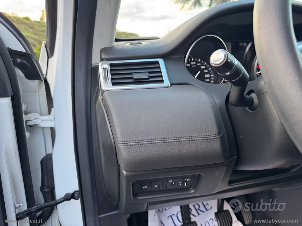 LAND ROVER Discovery Sport 2.0D I4-L.Flw R-Dyn. HSE