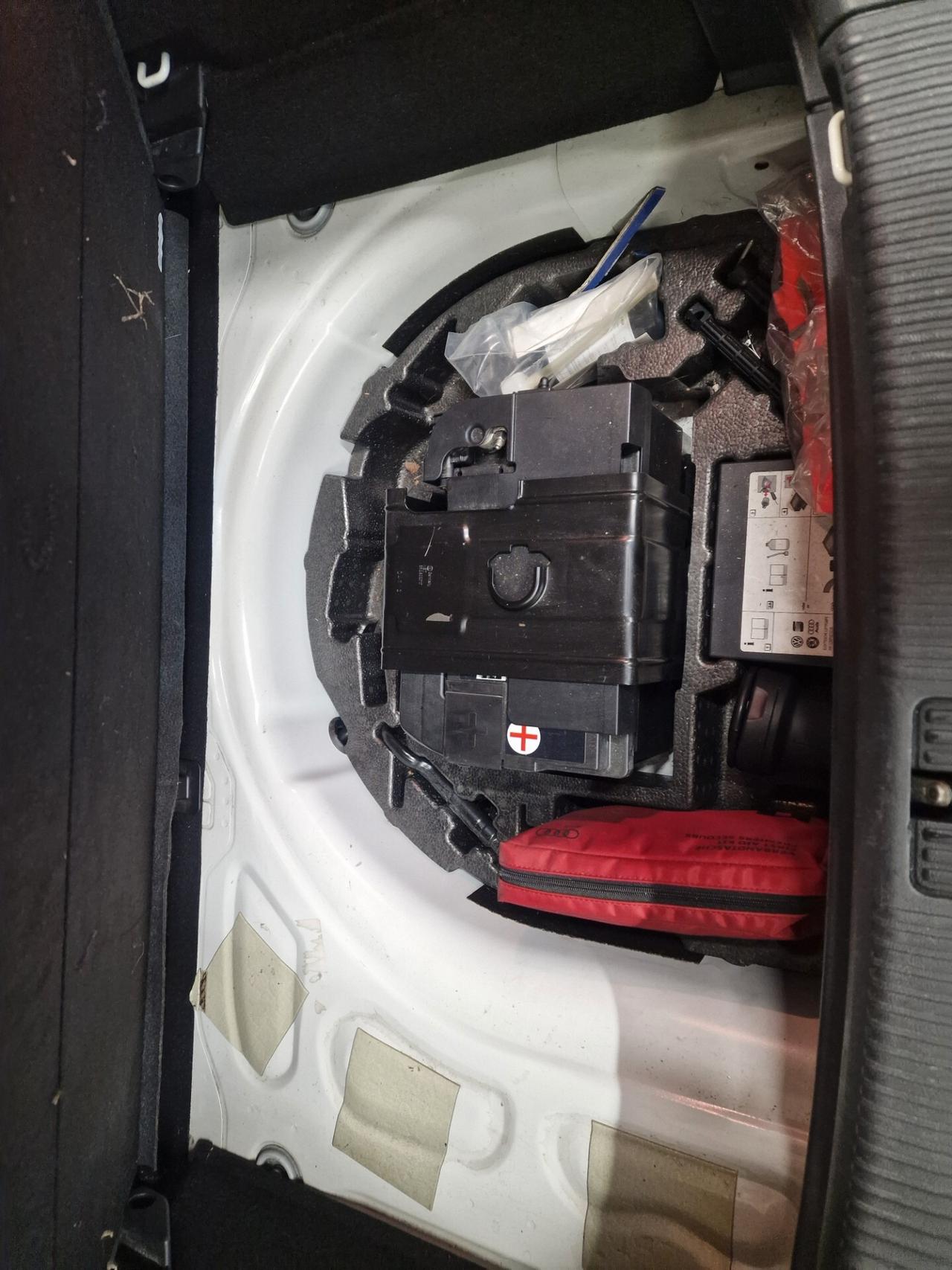 Audi A1 1.4 TFSI S tronic Ambition sline ok neopatentatiAudi A1 1.4 TFSI S tronic Ambition sline ok neopatentati