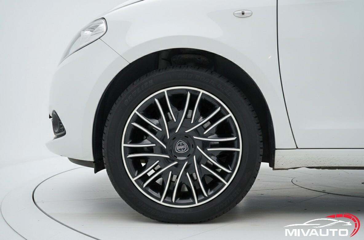 Lancia Ypsilon 1.2 GPL 69cv MYA ECOCHIC