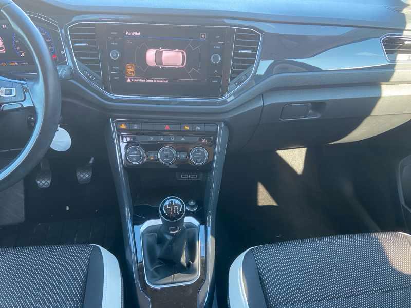 VOLKSWAGEN T-Roc 1.6 tdi Advanced