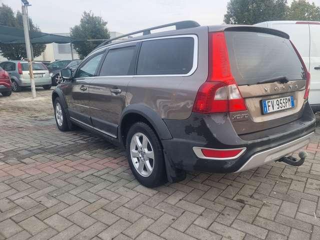 Volvo XC70 XC70 2.4 d5 Kinetic awd 185cv