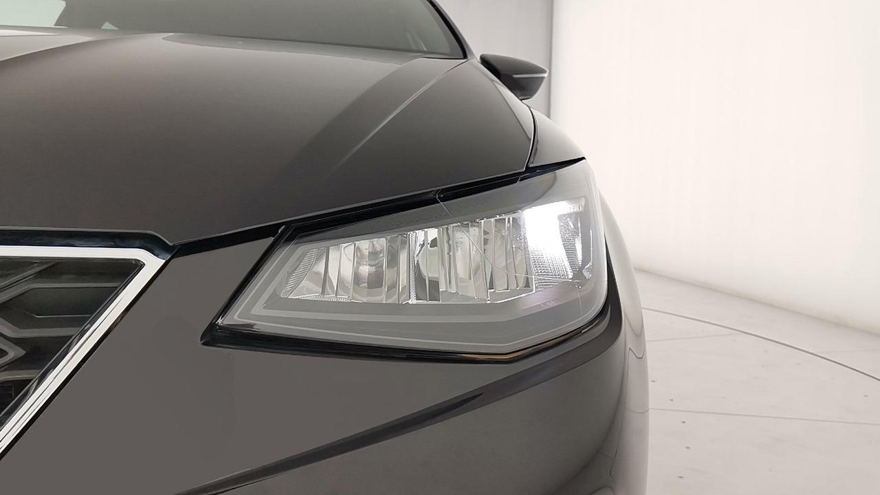 SEAT Ibiza V 2017 - Ibiza 1.0 ecotsi FR 95cv