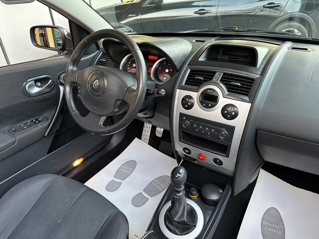 Renault Megane 1.9 dCi Cabrio