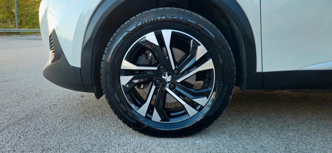 Peugeot 2008 Diesel 130cv EAT8 Allure Pack