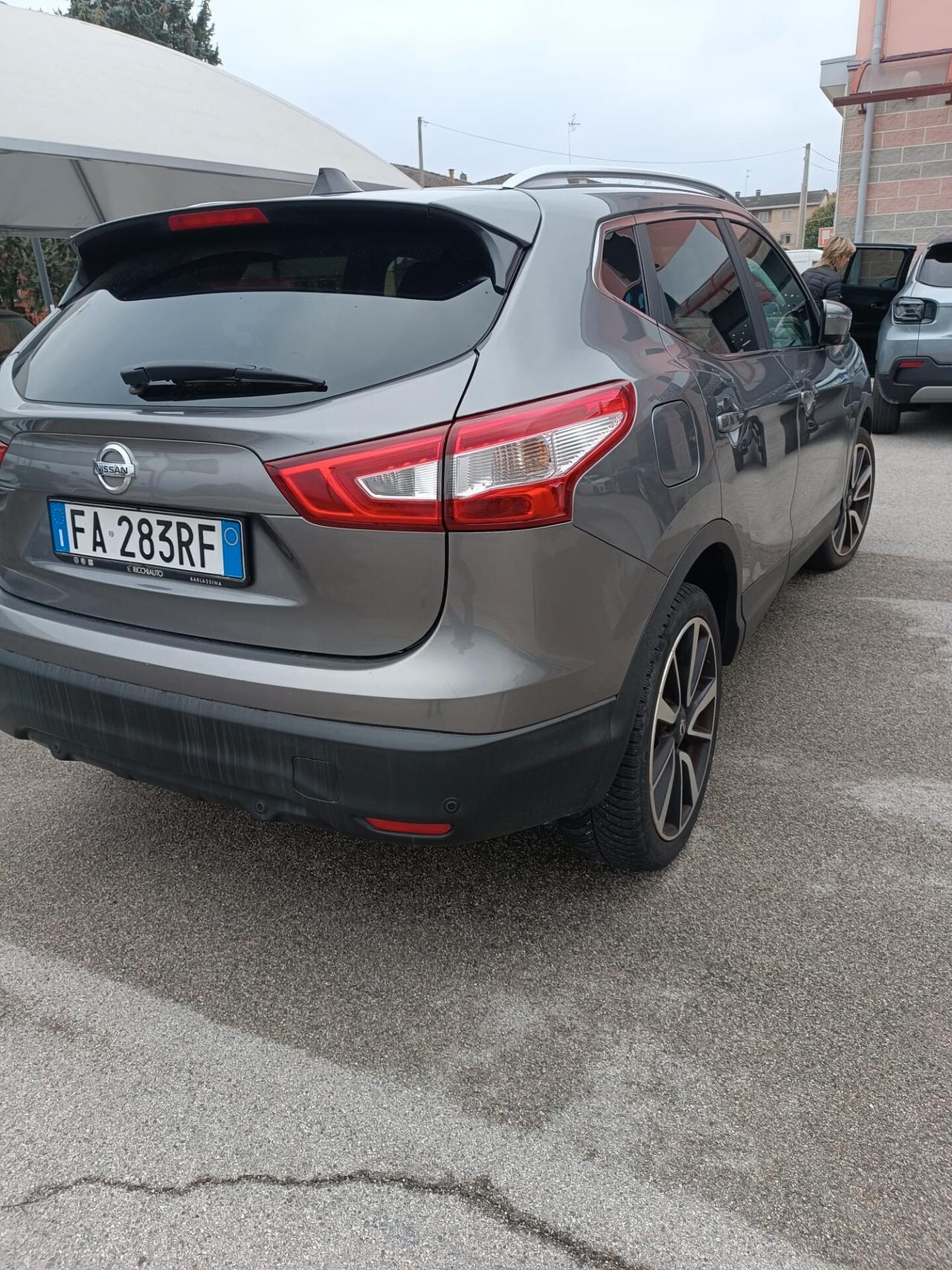Nissan Qashqai 1.2 DIG-T Tekna