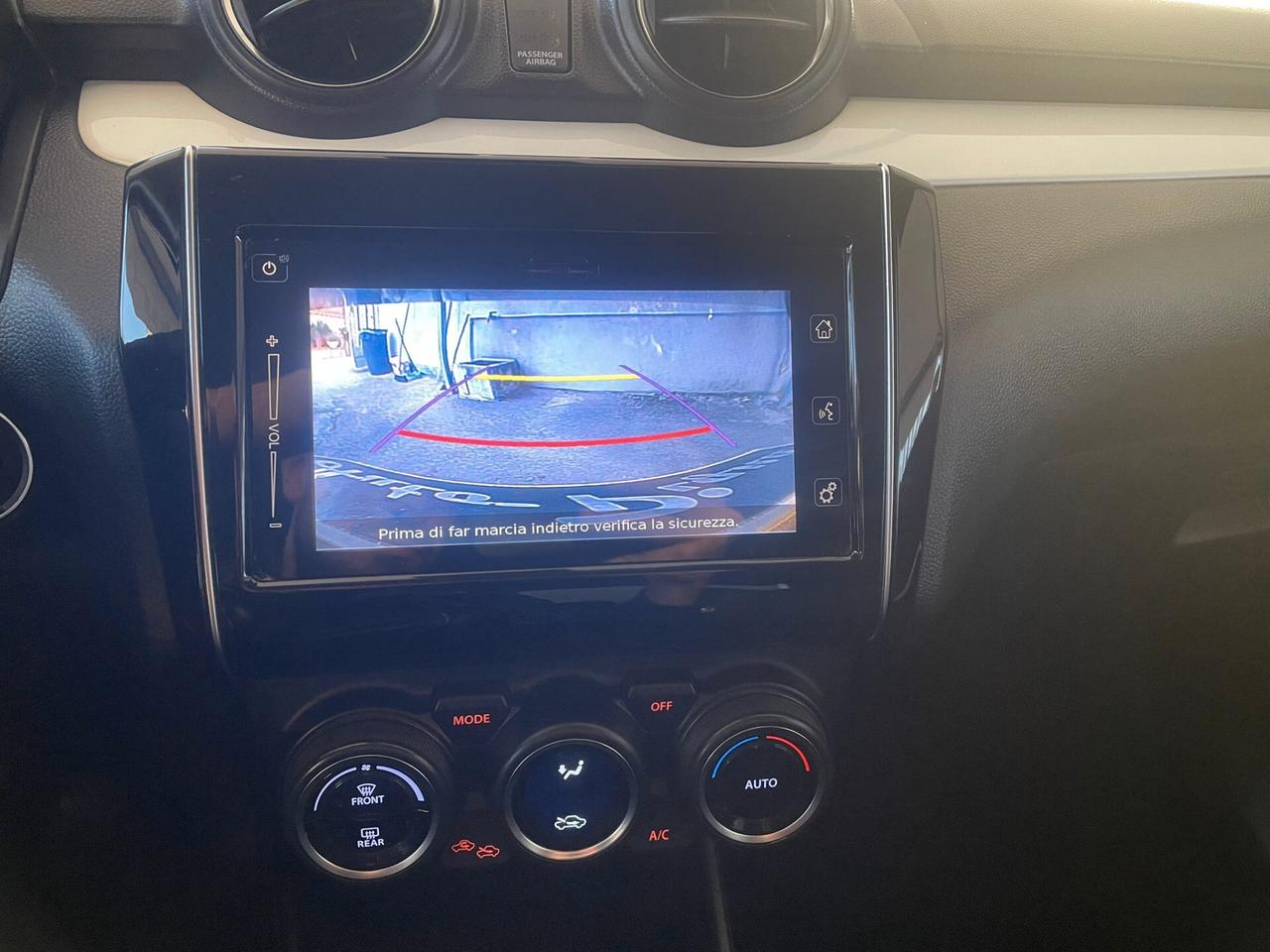 Suzuki Swift 1.2 Hybrid 4WD AllGrip Top