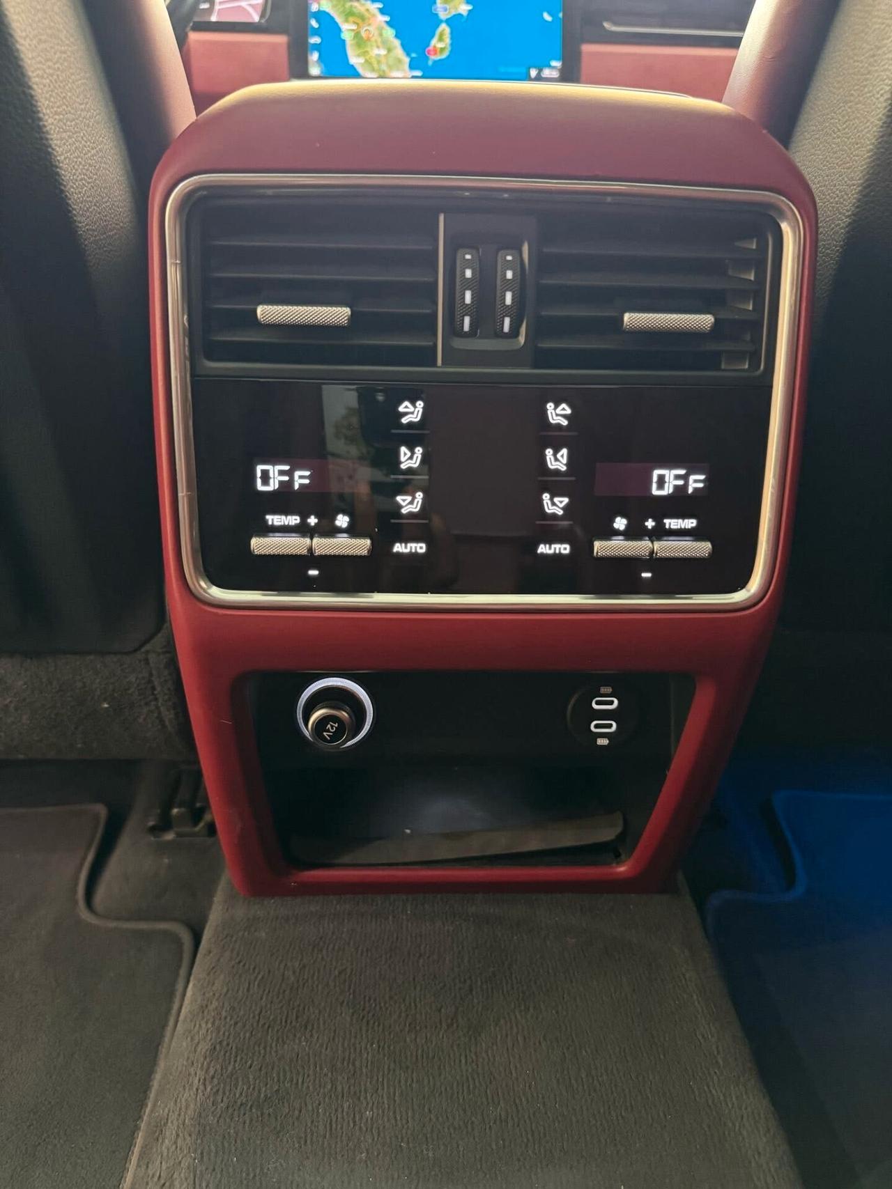 Porsche Cayenne Coupé 3.0 V6 E-Hybrid