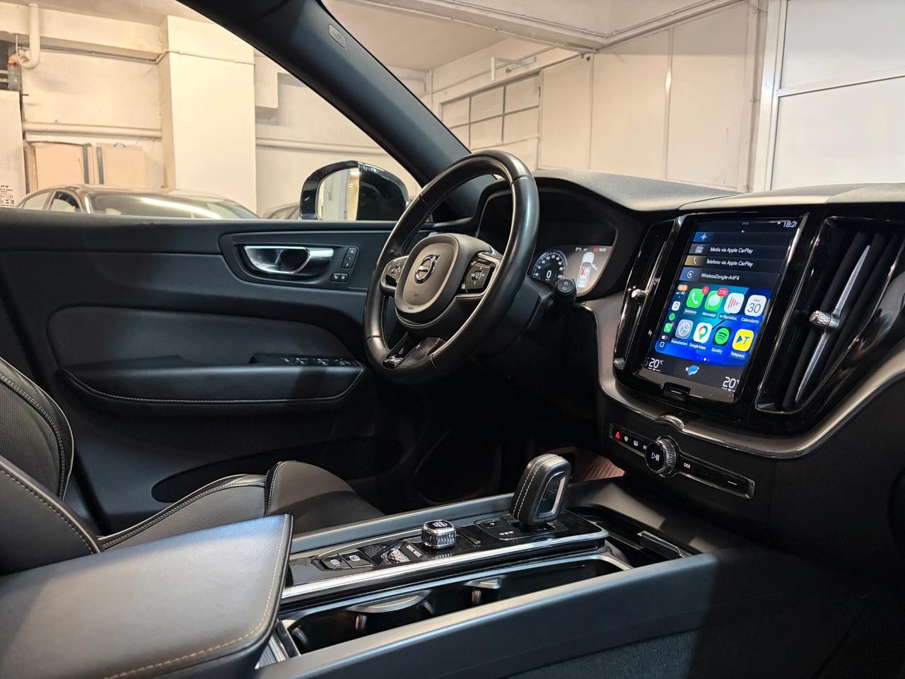 Volvo XC 60 B4 (d) AWD Geartronic R-design