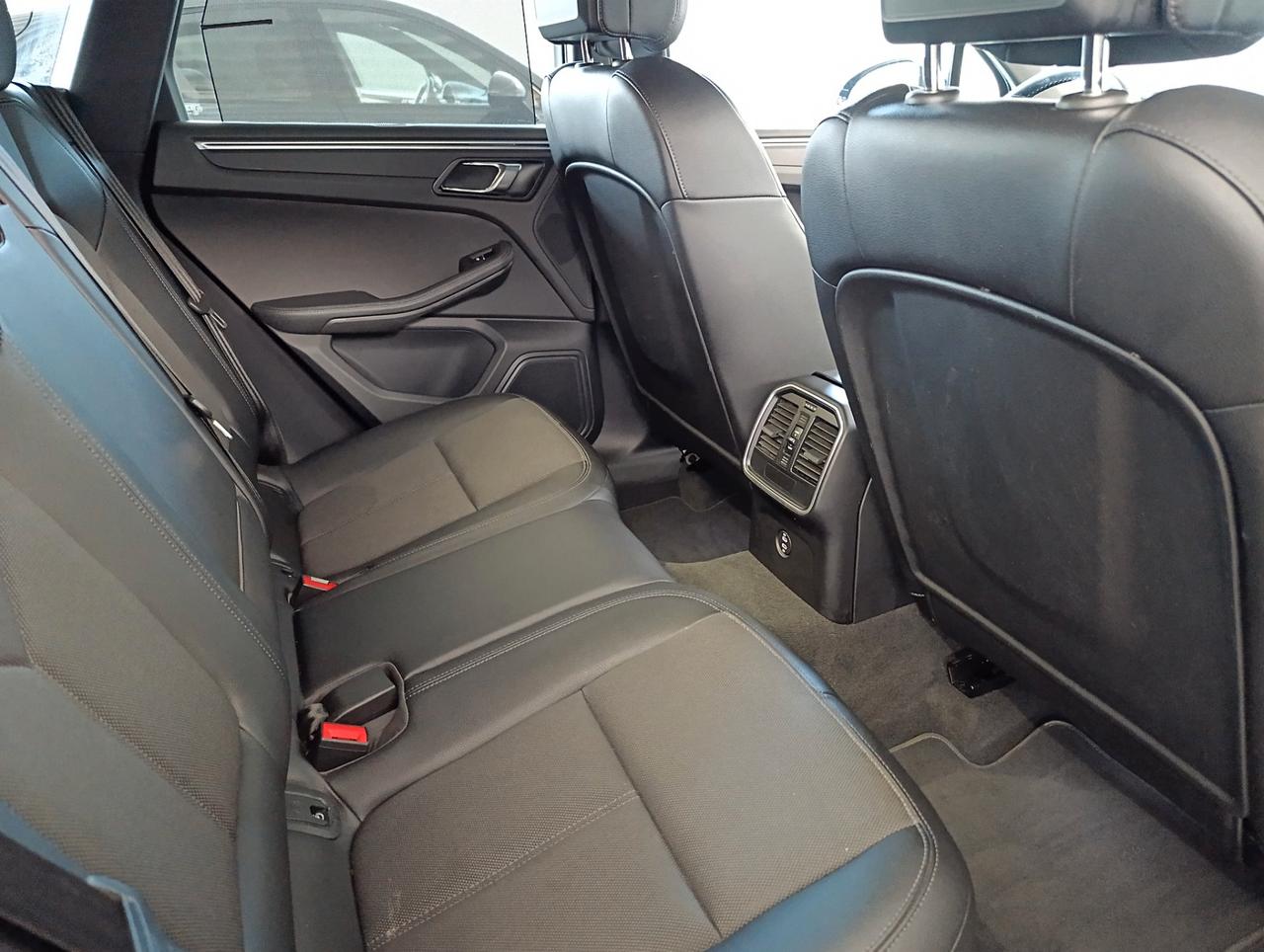 Porsche Macan 2.0 265cv pdk
