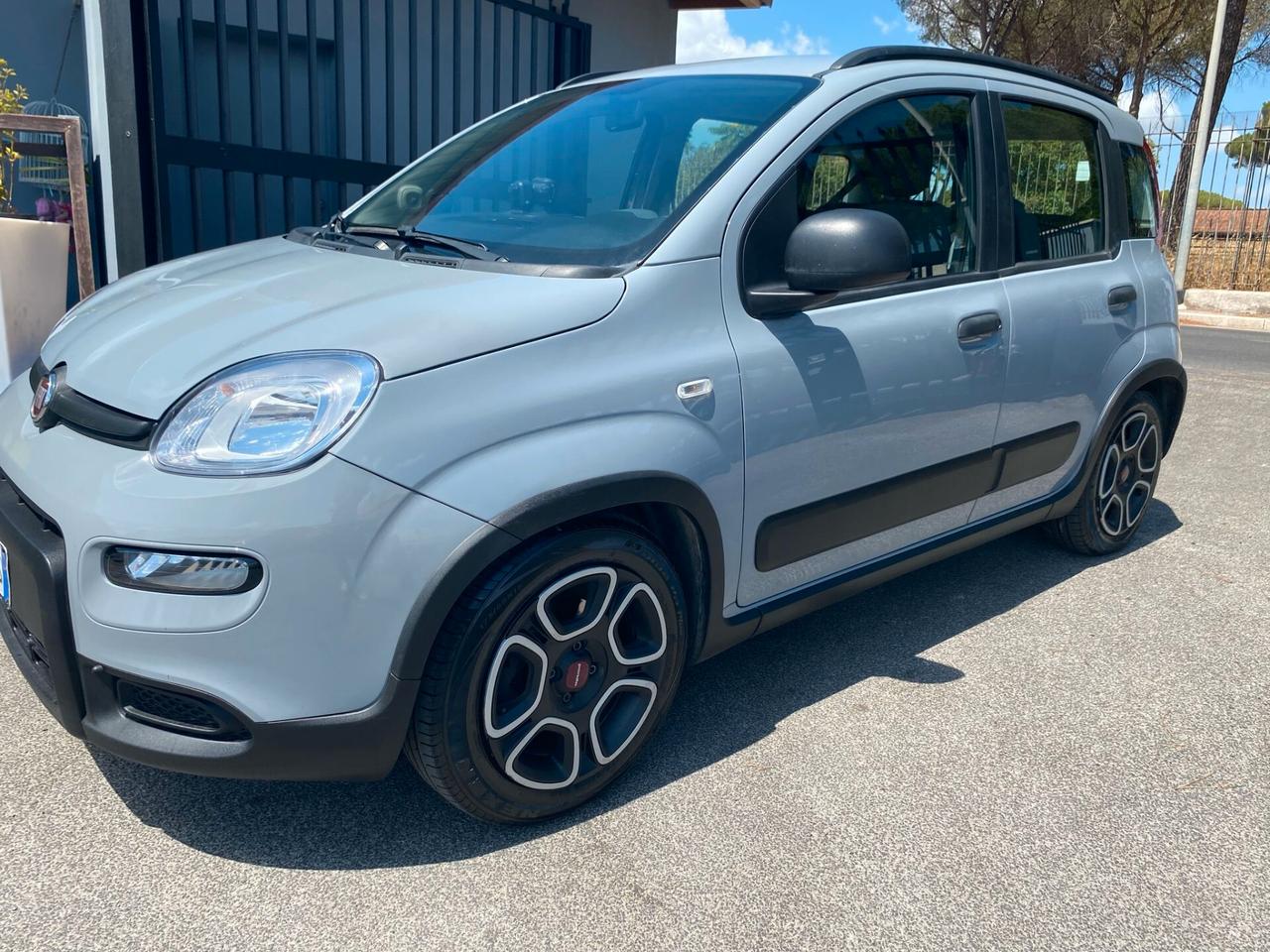 Fiat Panda 1.0 FireFly S&S Hybrid City Cross