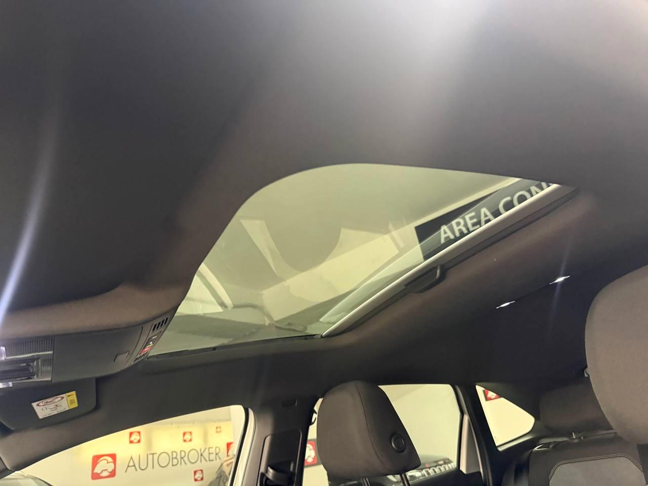 VOLKSWAGEN Taigo Taigo 1.5 TSI 150 CV DSG R-Line