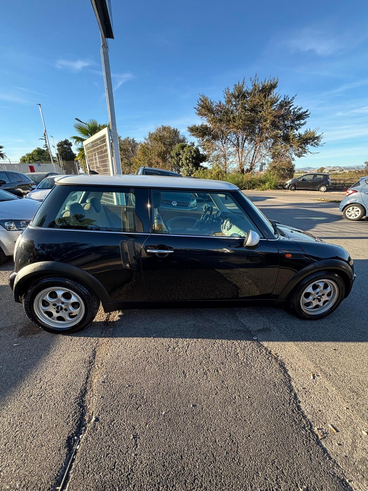 Mini 1.6 16V Cooper