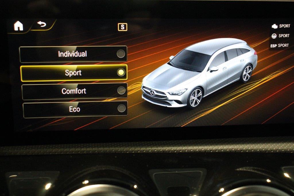 Mercedes-benz CLA 220 d Automatic Shooting Brake Premium AMG FULL