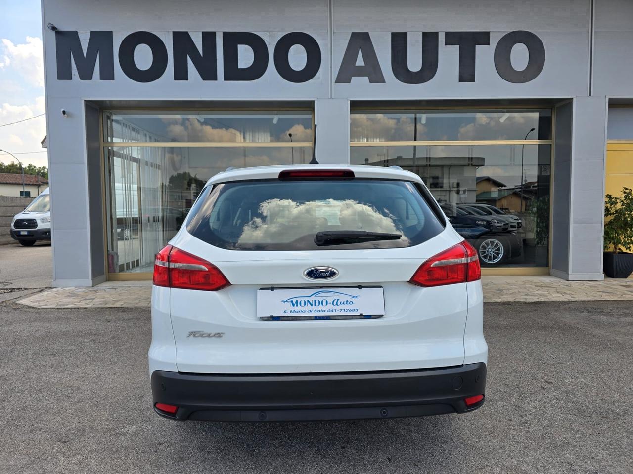 Ford Focus 1.5 TDCi 120 CV SW Titanium AUTOCARRO 4 POSTI