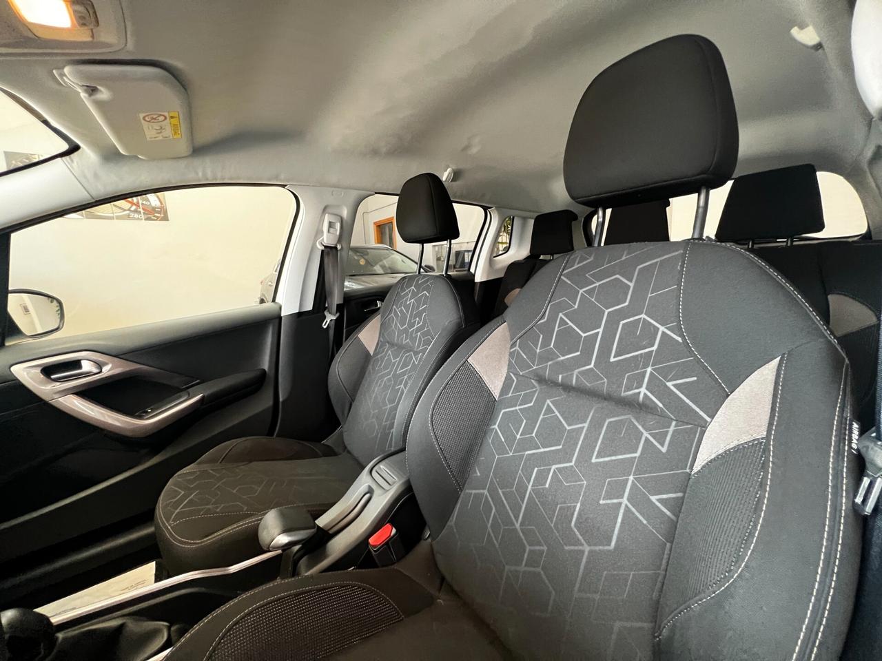 Peugeot 2008 1.4 HDi 68CV Active