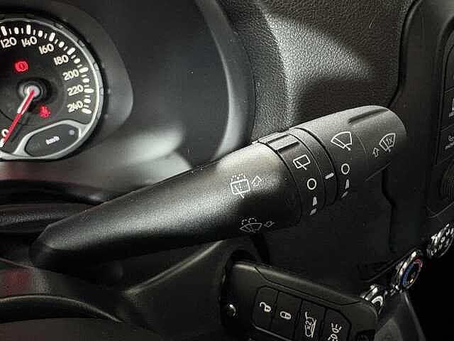 Jeep Renegade 2.0 Mjt 4WD Active Drive Sport