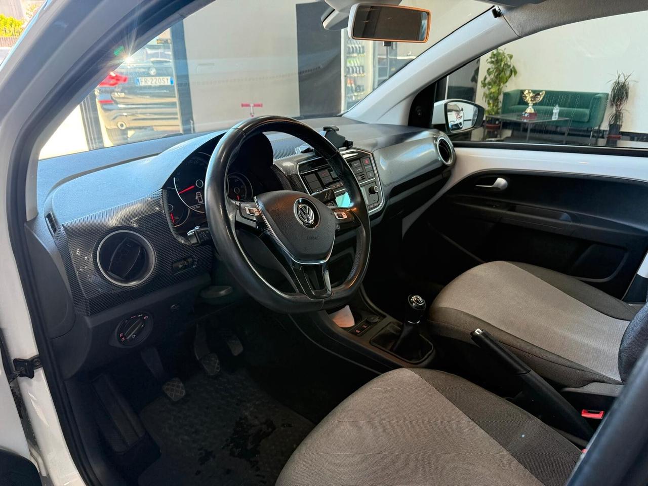 Volkswagen up! 1.0 75 CV 5p. move