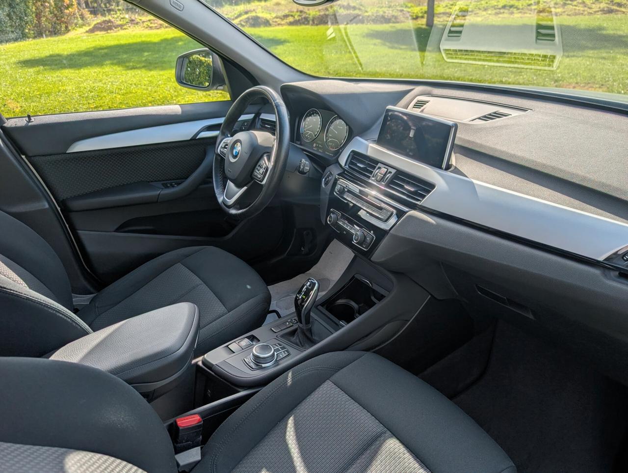 BMW X1 sdrive18d business advantage