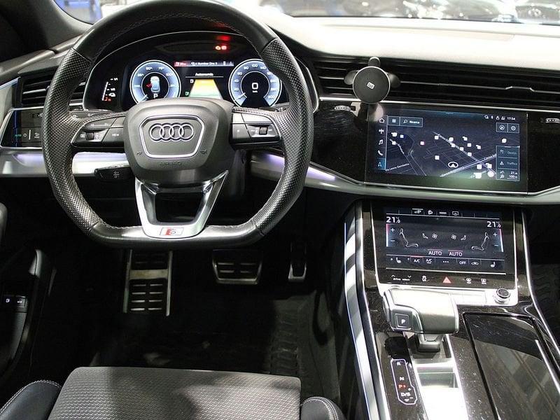 Audi Q8 60 TFSI e 340kW quattro tip. S Line Plus