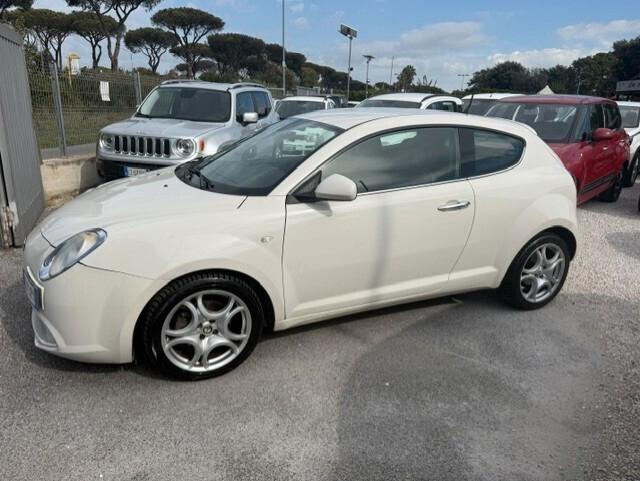 Alfa Romeo MiTo 1.6 JTDm 16V Distinctive Sport Pack