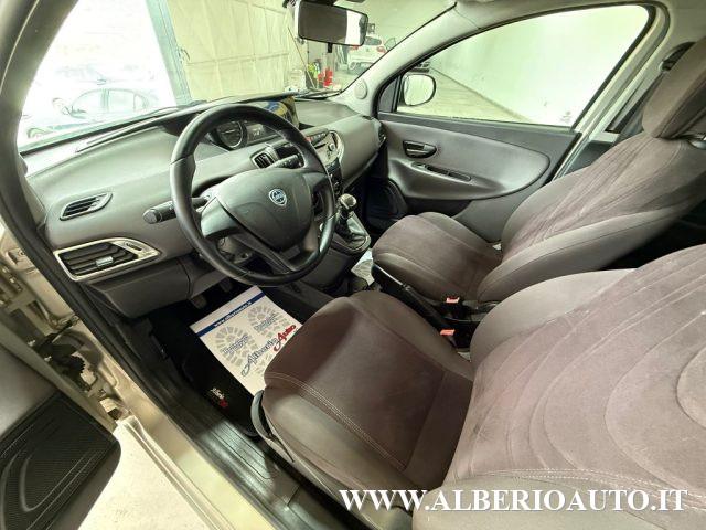 LANCIA Ypsilon 1.2 69 CV 5 porte GPL Ecochic Gold